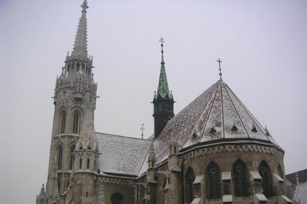 冬のマーチャーシュ教会